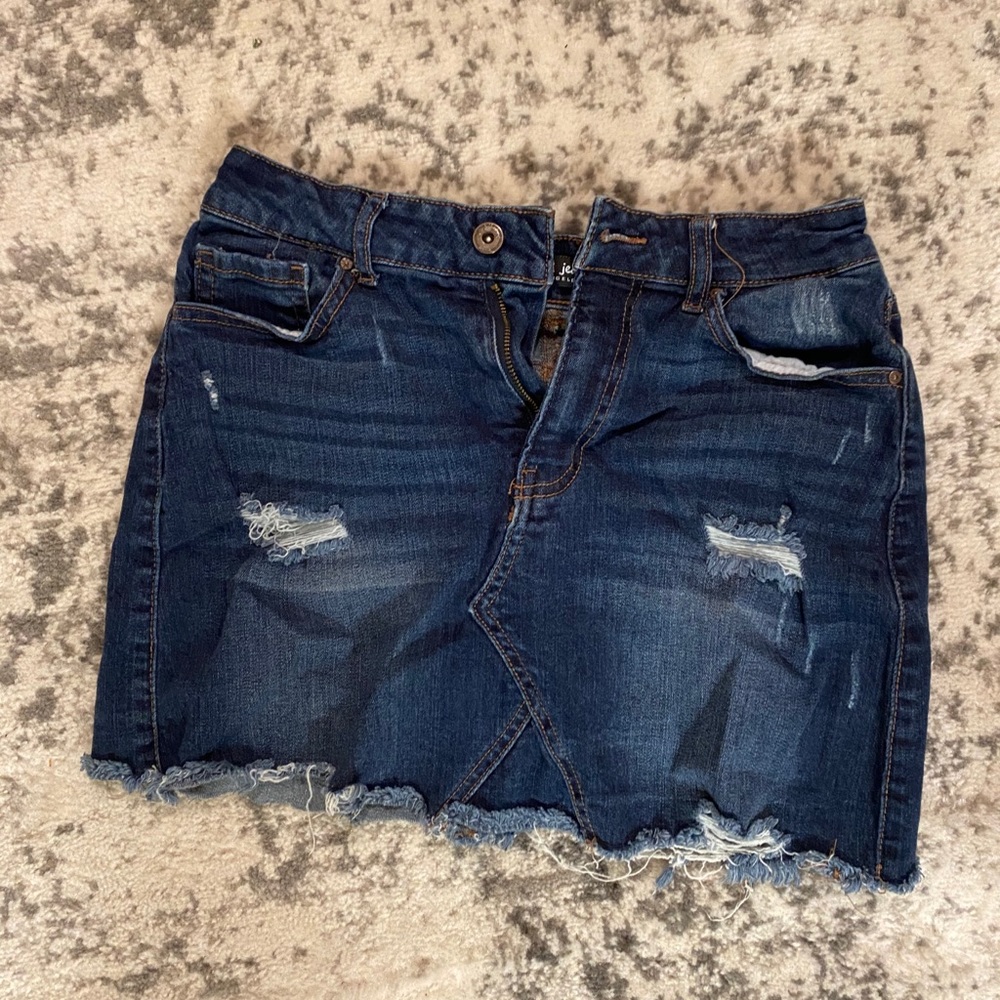 Denim skirt